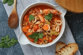 ZUPPA CALAMARI GAMBERI E CECI