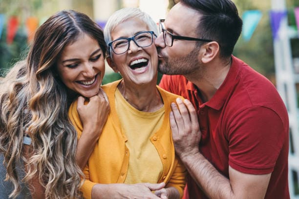 FESTA DELLA MAMMA PERCHE' SI FESTEGGIA ?