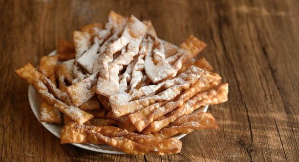 CHIACCHIERE: CLASSICHE, AL CIOCCOLATO, RIPIENE E VEG